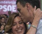 Pedro Sánchez i Susana Díaz abraçant-se