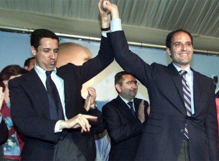 Zaplana, junt en Pujol i Aznar, creà la AVLl. Camps la blindà en 2006